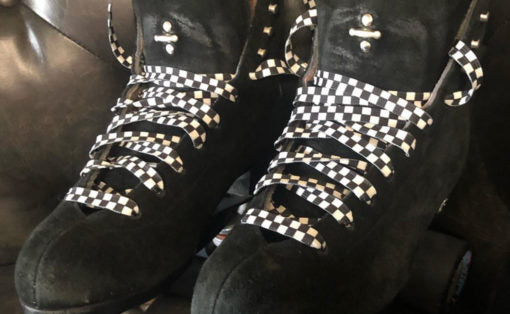 Checkered Black and White – 72 inch (183 cm) STYLE Waxed Shoe and Skate Lace by Derby Laces