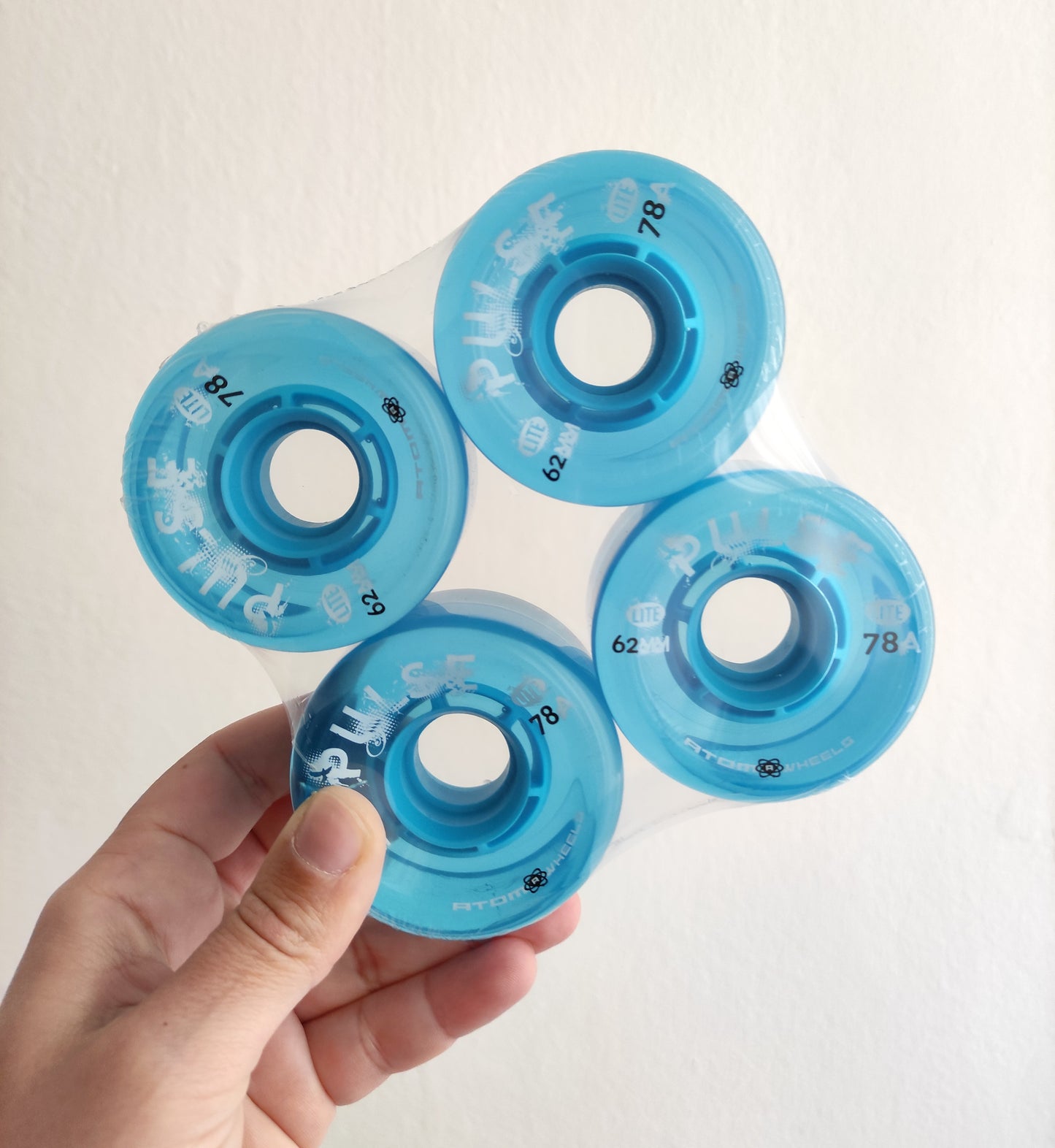 Ruote Atom Pulse Lite BLU | 78A x 62mm | Ruote da esterno per pattini a rotelle quad - pack da 4 ruote