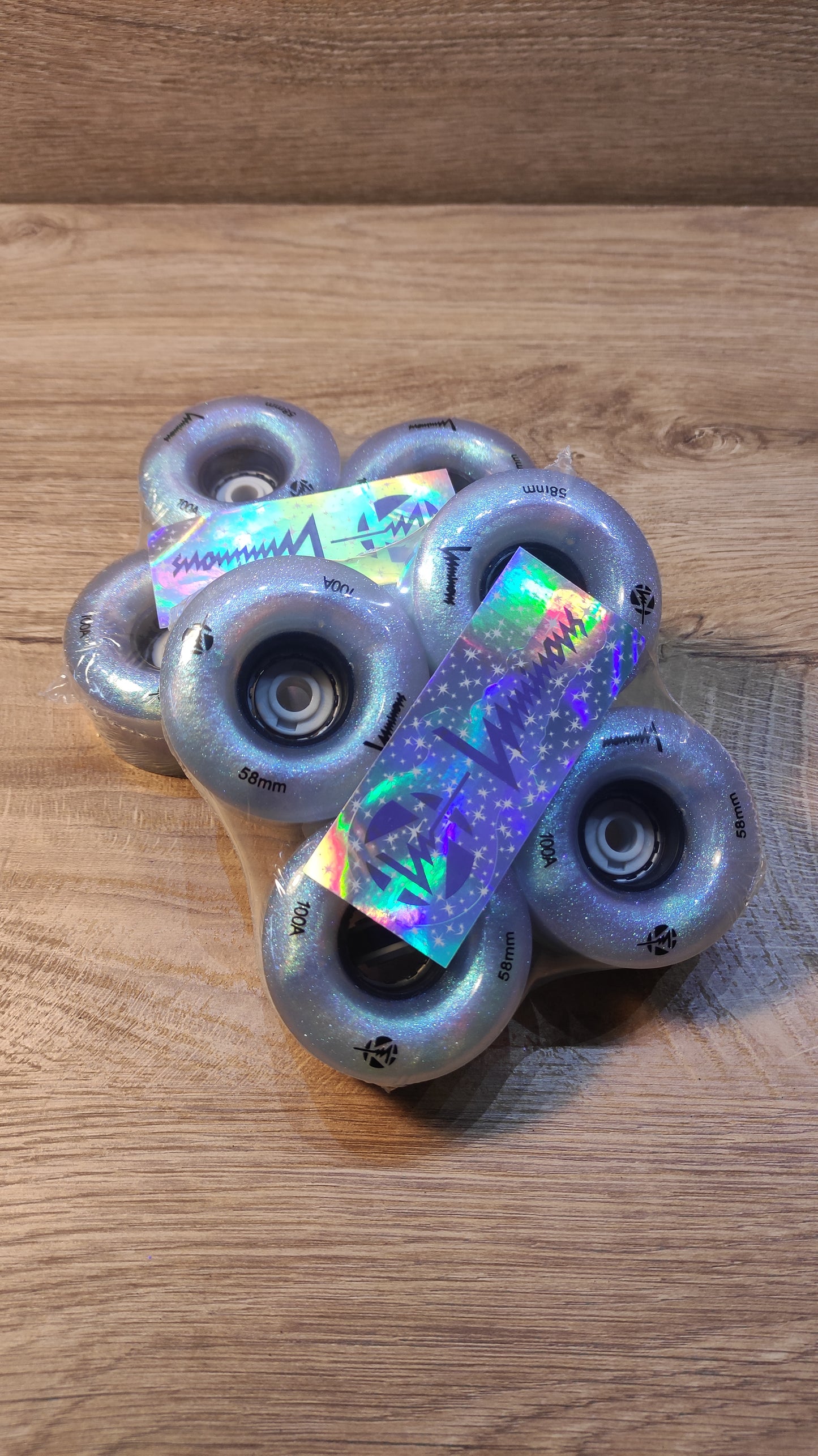 Ruote luminose LUMINOUS - 58mm/100A - BLACK PEARL pacco da 4 ruote da dance / skatepark