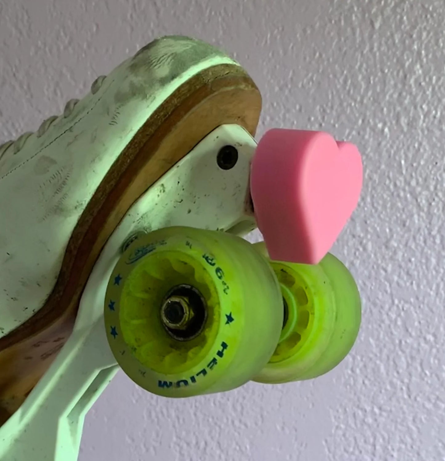 Grindstone Heartstoppers - heart shaped toe stops for quad rollerskates