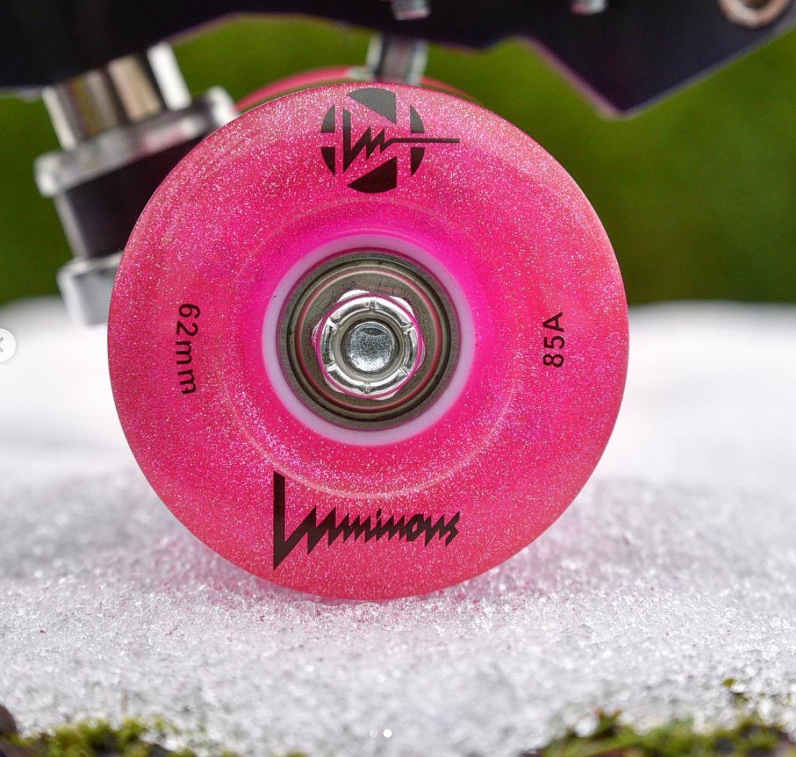 Ruote luminose LUMINOUS - 62mm/85A - GLITTER PINK pacco da 4 ruote da dance / skatepark