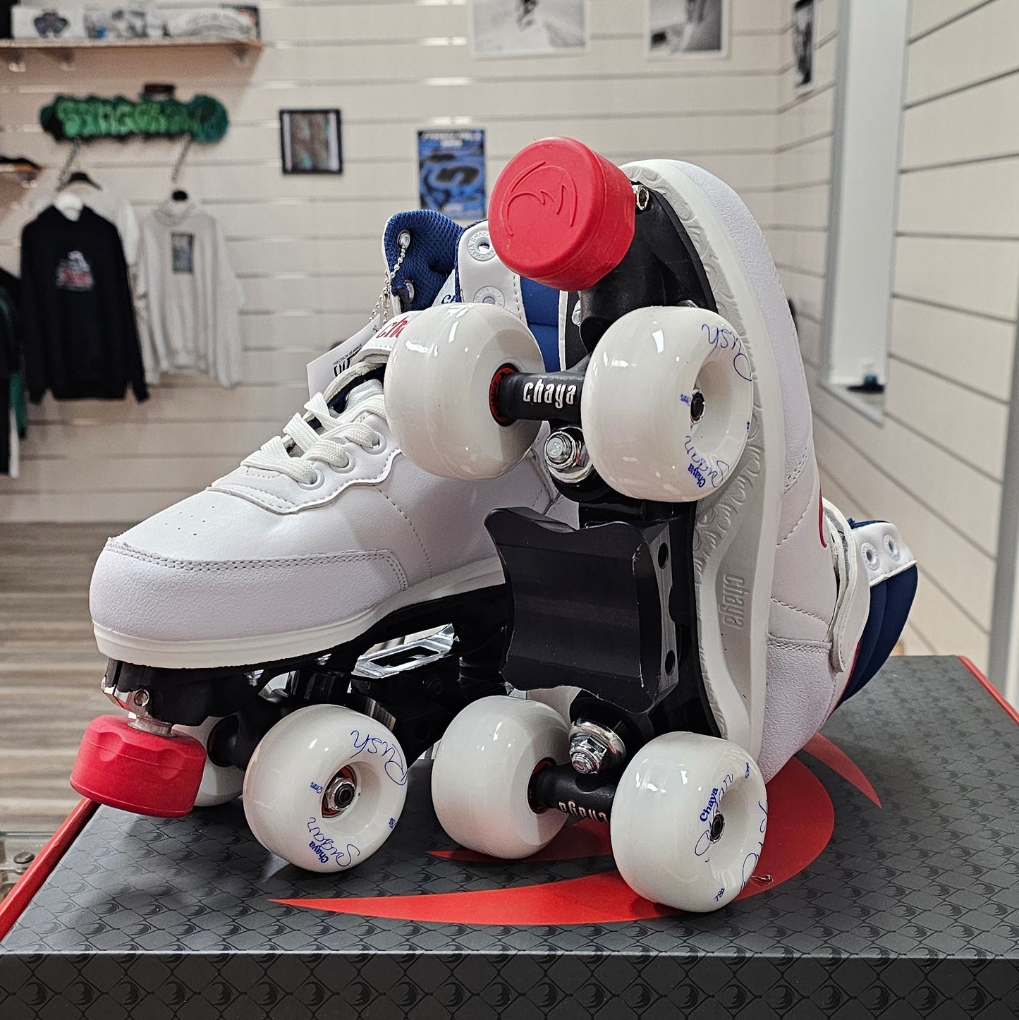 Chaya Jump 2.0 package n.40 - pattini a rotelle completi di slide block per skatepark