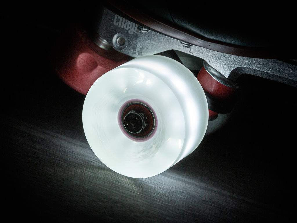 Chaya Neon White rollerskate wheels luminescent for night skating